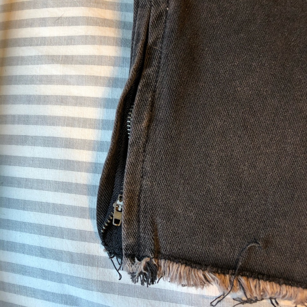 Princess Polly Erissa Knee Ripped Jeans